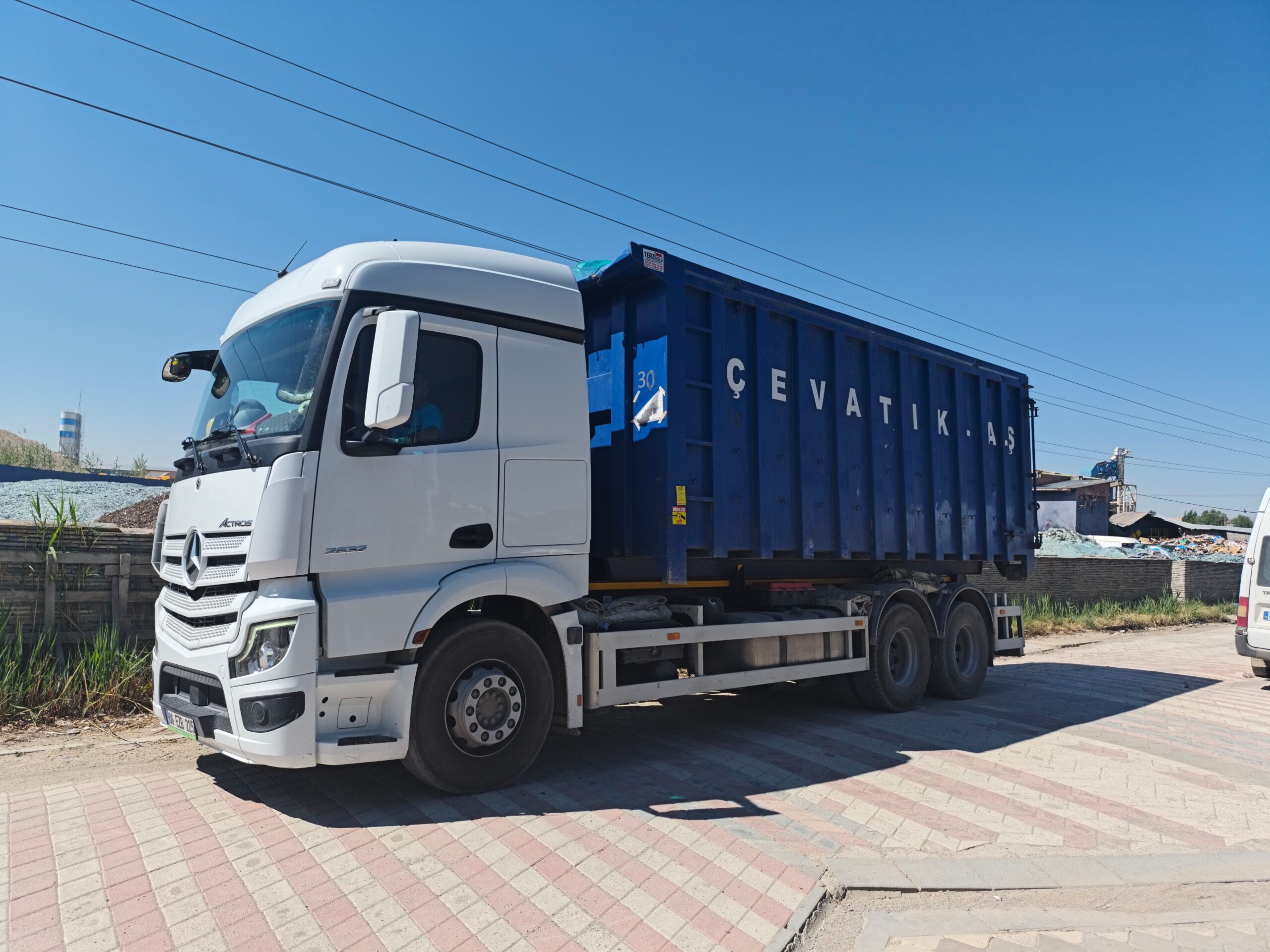Çev Atık Geri Dönüşüm, geri dönüşüm, atık yönetimi, karton atık, cam atık, pet atık, şeffaf naylon atık, hamur kitap atık, arşiv imha, çevre dostu hizmet, sürdürülebilir çevre, atık toplama, geri dönüşüm firması, atık kağıt geri dönüşüm, plastik geri dönüşüm, cam geri dönüşüm, kurumsal atık yönetimi, güvenli belge imha, geri dönüşüm hizmeti, sıfır atık, çevre bilinci, doğa dostu, atık ayrıştırma, lisanslı geri dönüşüm, çevre koruma, endüstriyel atık yönetimi, geri dönüşüm tesisi, belgeli atık imha, evsel atık geri dönüşüm, kağıt geri dönüşüm, çevre yönetim sistemi